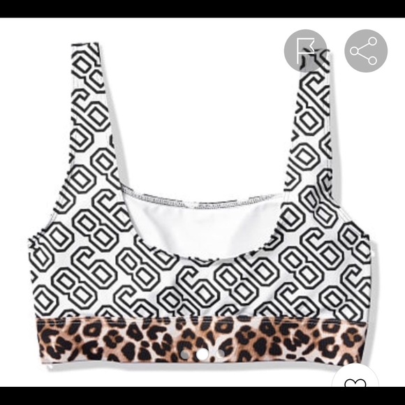 VS PINK Polka Dot Lightly Lined Sports Bra - Picture 2 of 7